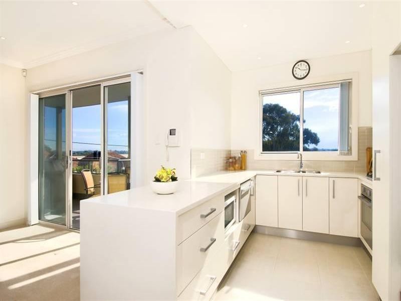 8/72 Ourimbah Road, Mosman NSW 2088