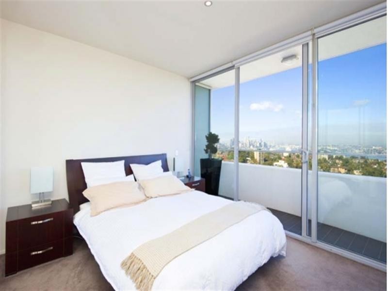 W1401/599 Pacific Highway, St Leonards NSW 2065