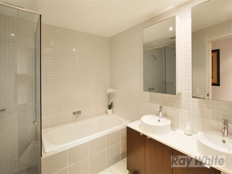 W202/599 Pacific Highway, St Leonards NSW 2065