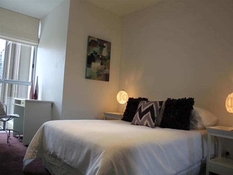 W202/599 Pacific Highway, St Leonards NSW 2065