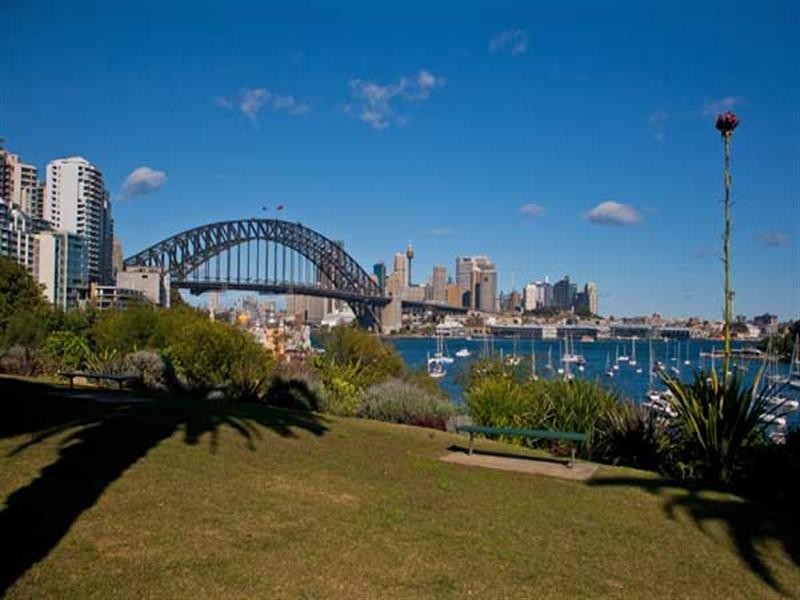 2/66 Lavender Street, Milsons Point NSW 2061