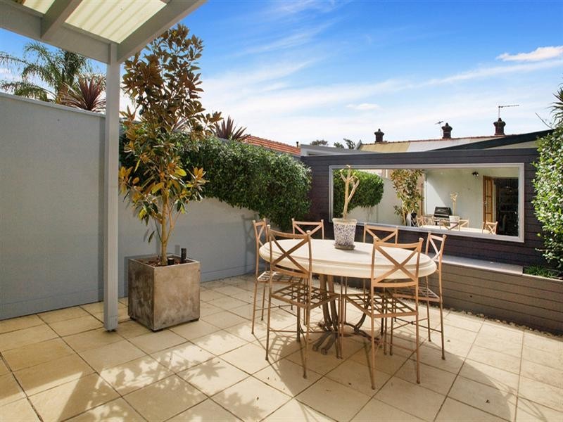 94 Holtermann Street, Crows Nest NSW 2065