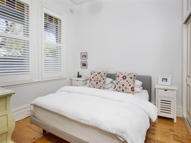 94 Holtermann Street, Crows Nest NSW 2065