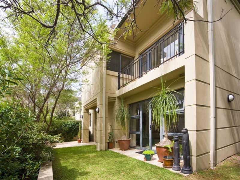 10/10-12 Ben Boyd Road, Neutral Bay NSW 2089