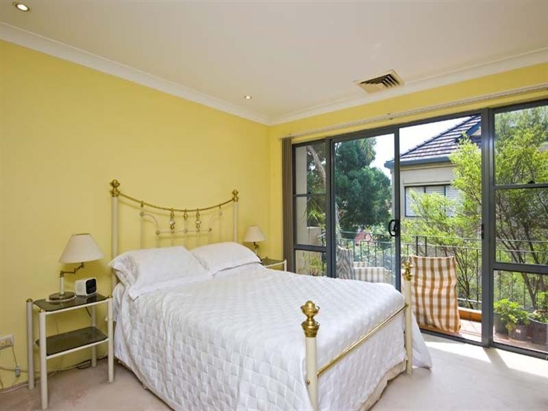 10/10-12 Ben Boyd Road, Neutral Bay NSW 2089