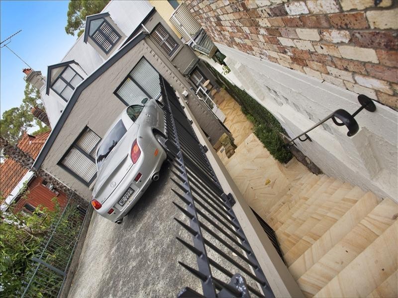 35 Willoughby Street, Kirribilli NSW 2061