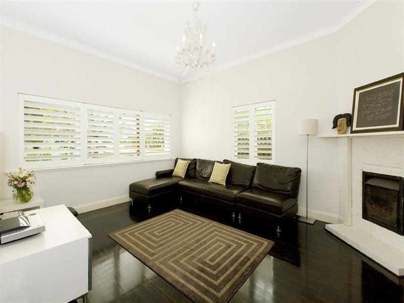 34 Addison Avenue, Roseville NSW 2069