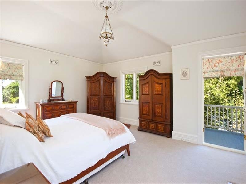 79 Middle Head Road, Mosman NSW 2088