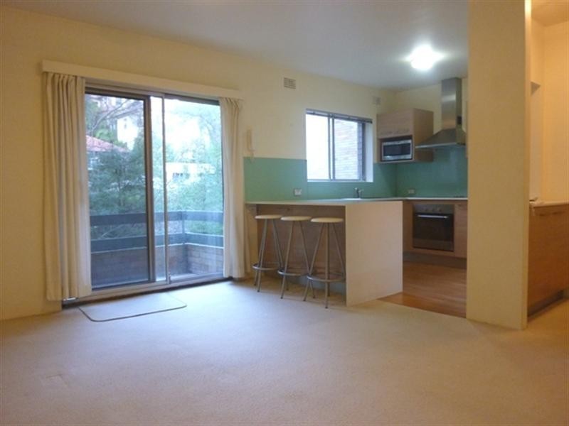 2/27A Eaton Street, Neutral Bay NSW 2089