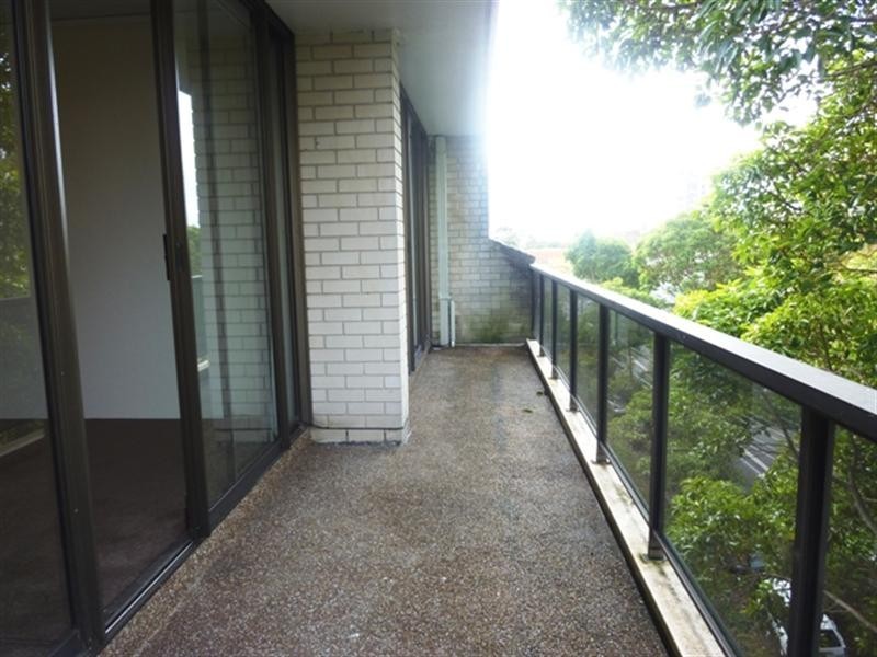 17/4-14 Watson Street, Neutral Bay NSW 2089