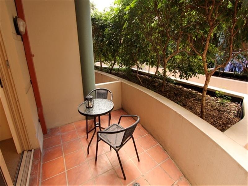 10/13 Ernest Street, Crows Nest NSW 2065
