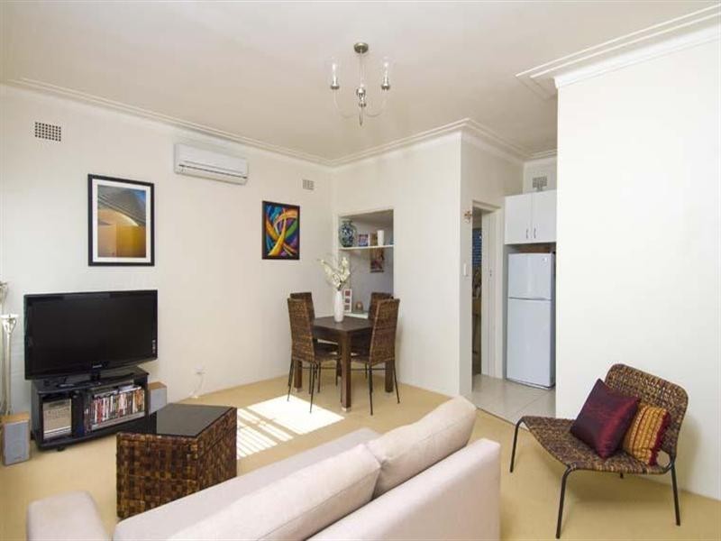 12/8 Wolger Road, Mosman NSW 2088