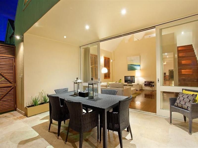 69 Falcon Street, Crows Nest NSW 2065