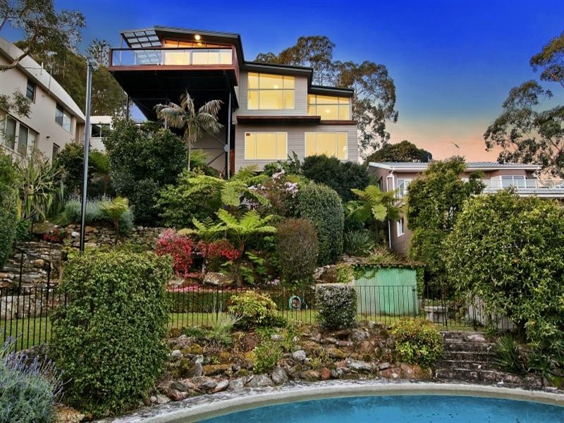 18 Bligh Crescent, Seaforth NSW 2092