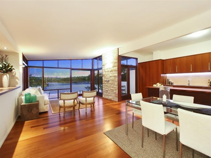 18 Bligh Crescent, Seaforth NSW 2092