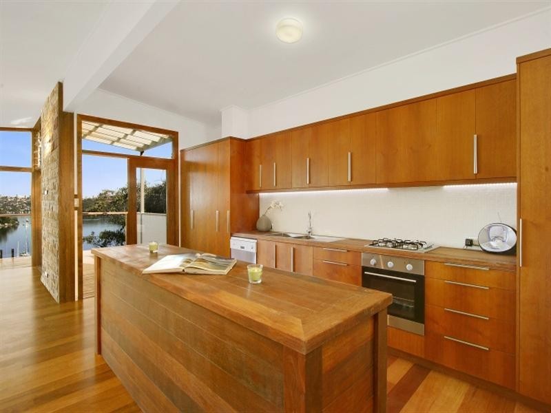 18 Bligh Crescent, Seaforth NSW 2092