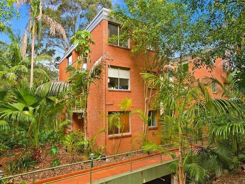 18/89 Bent Street, Neutral Bay NSW 2089