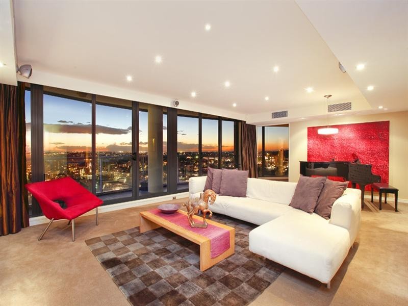 2401/30 Glen Street, Milsons Point NSW 2061