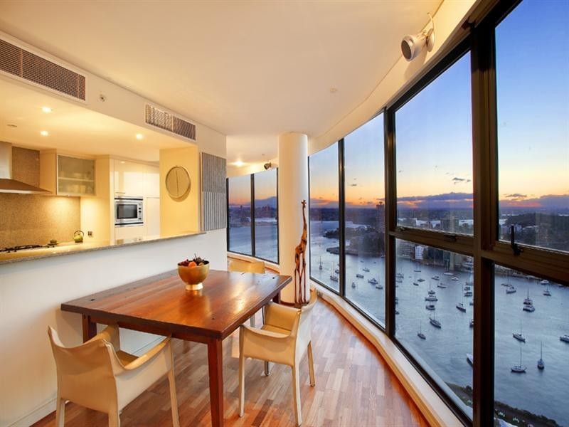 2401/30 Glen Street, Milsons Point NSW 2061