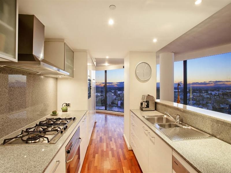 2401/30 Glen Street, Milsons Point NSW 2061