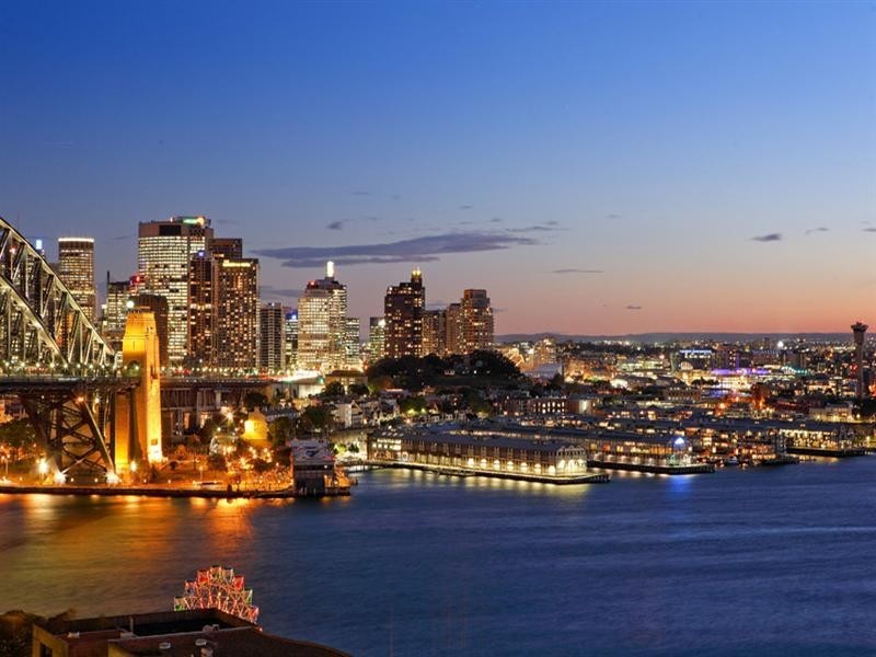 2401/30 Glen Street, Milsons Point NSW 2061