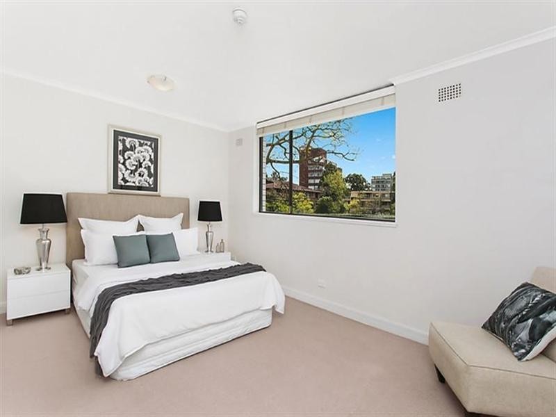 4/2-4 Highview Avenue, Neutral Bay NSW 2089