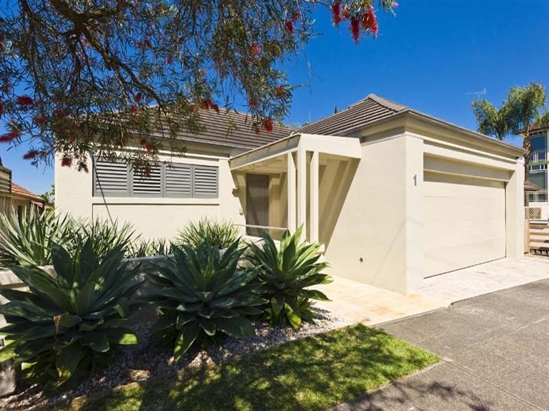 1 Lavoni Street, Mosman NSW 2088