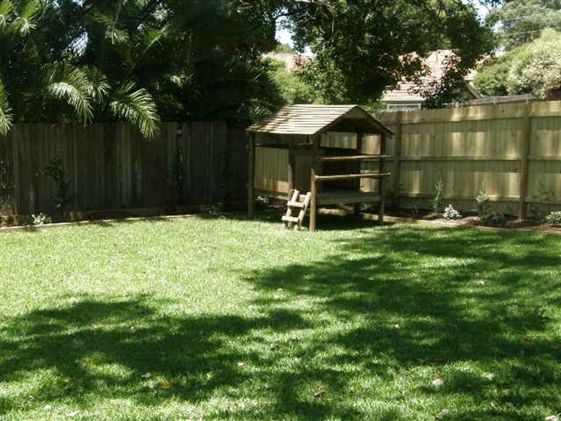 33 Muttama Road, Artarmon NSW 2064