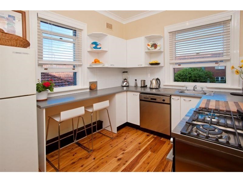 8/216 Blues Point Road, North Sydney NSW 2060
