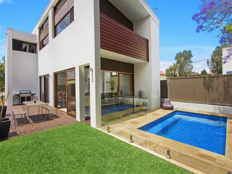 2 Spring Street, Concord NSW 2137