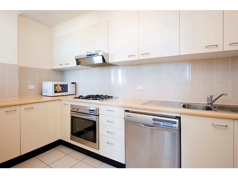 802/221 Ben Boyd Road, Neutral Bay NSW 2089