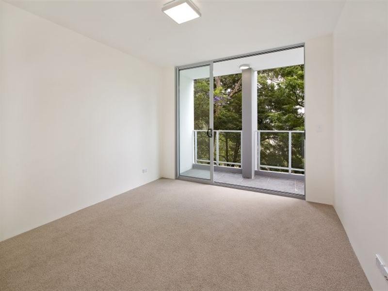 4/242 Pacific Highway, Greenwich NSW 2065