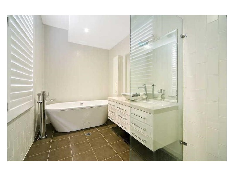 67 Bank Street, Mcmahons Point NSW 2060