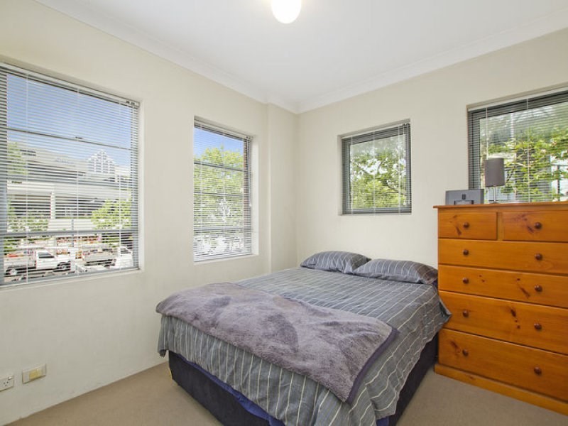 13/4-8 Waters Road, Neutral Bay NSW 2089