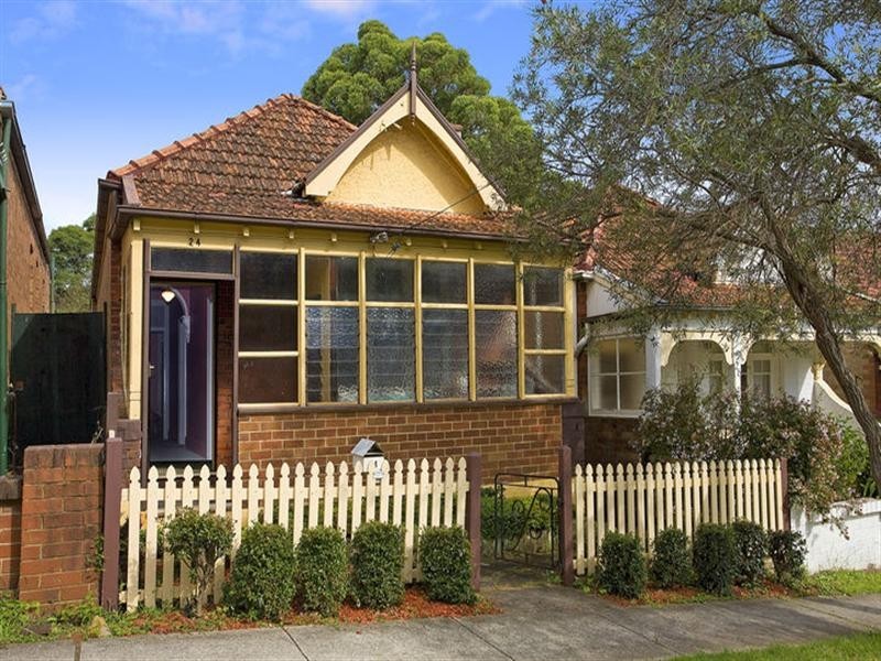 24 Mitchell Street, Naremburn NSW 2065