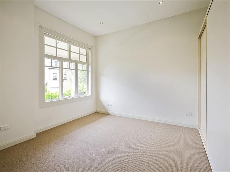 92 Carabella Street, Kirribilli NSW 2061