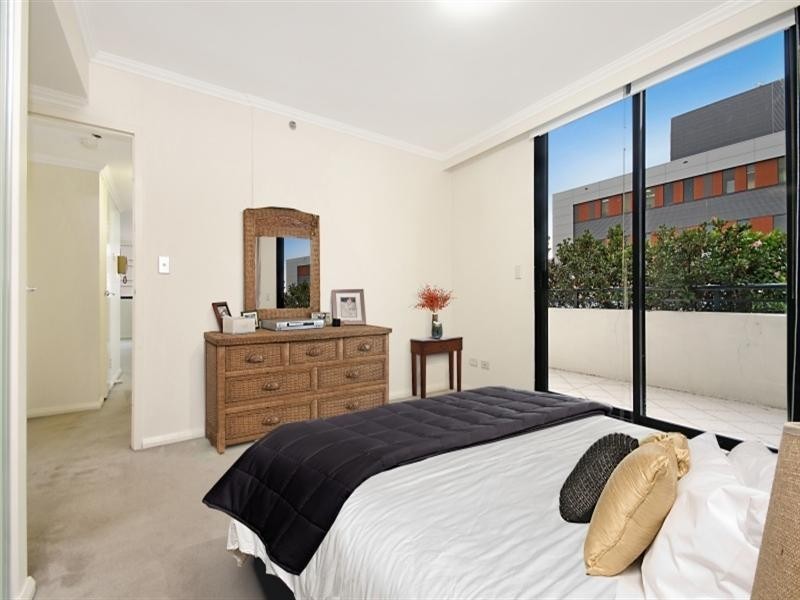 49/13 Herbert Street, St Leonards NSW 2065