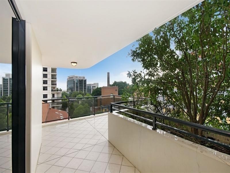 49/13 Herbert Street, St Leonards NSW 2065