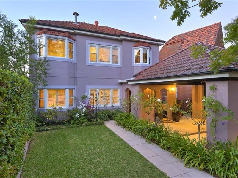 43 Sunnyside Crescent, Castlecrag NSW 2068