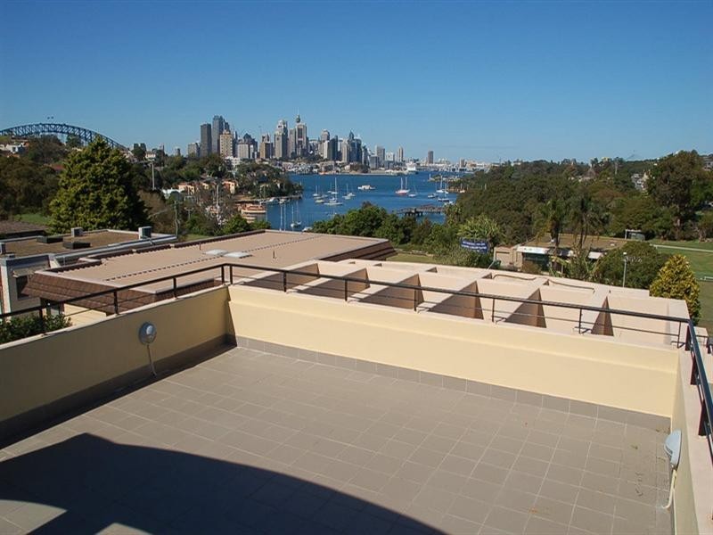 4/28 Woolcott Street, Waverton NSW 2060