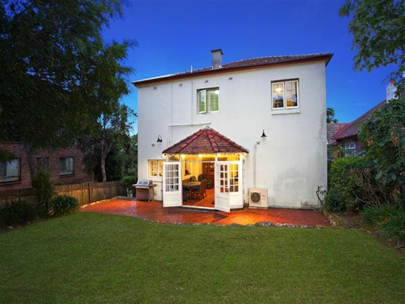27 Gillies Street, Wollstonecraft NSW 2065