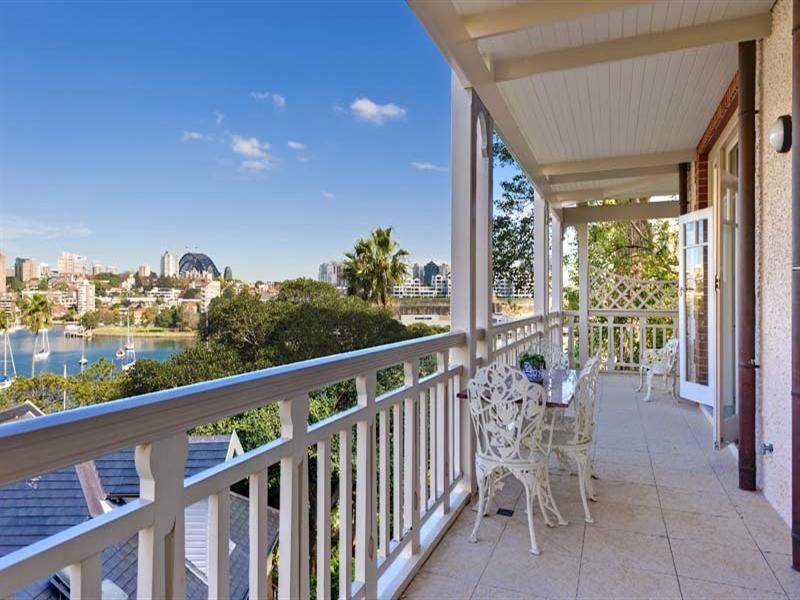 Residence 4 – 17 Lower Wycombe Road, Neutral Bay NSW 2089