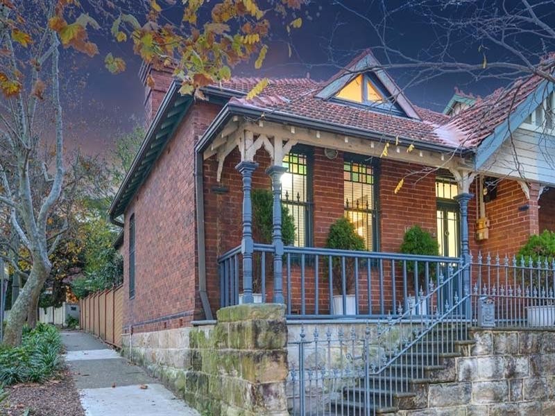 136 Blues Point Road, Mcmahons Point NSW 2060