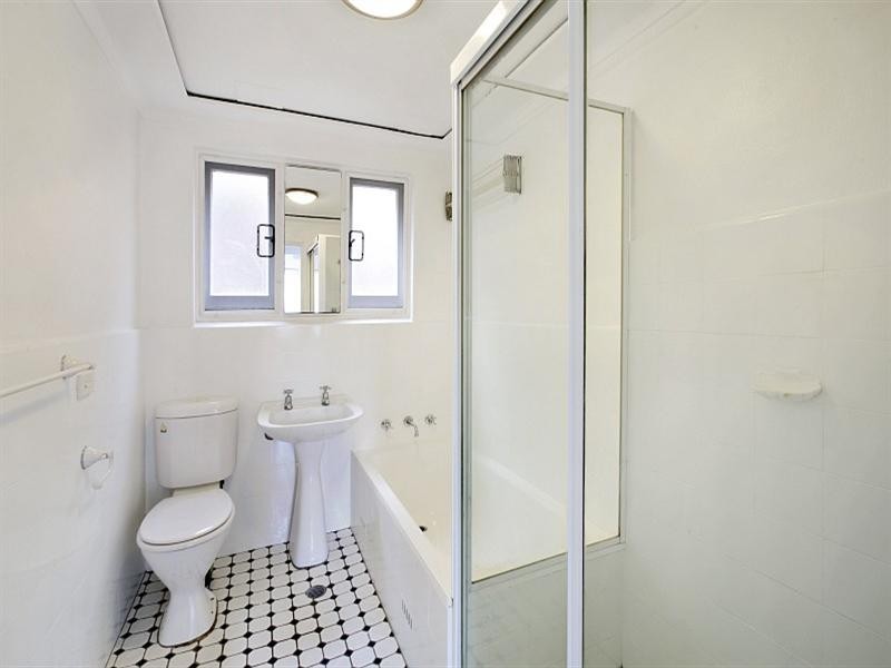 12/64 Ben Boyd Road, Neutral Bay NSW 2089