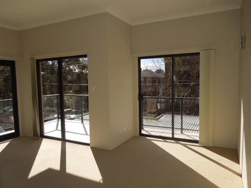 9/29 Holtermann Street, Crows Nest NSW 2065