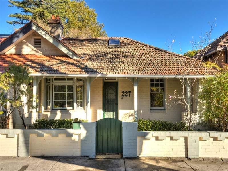 227 Ernest Street, Cammeray NSW 2062