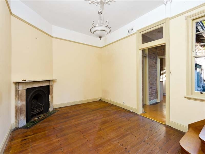 227 Ernest Street, Cammeray NSW 2062