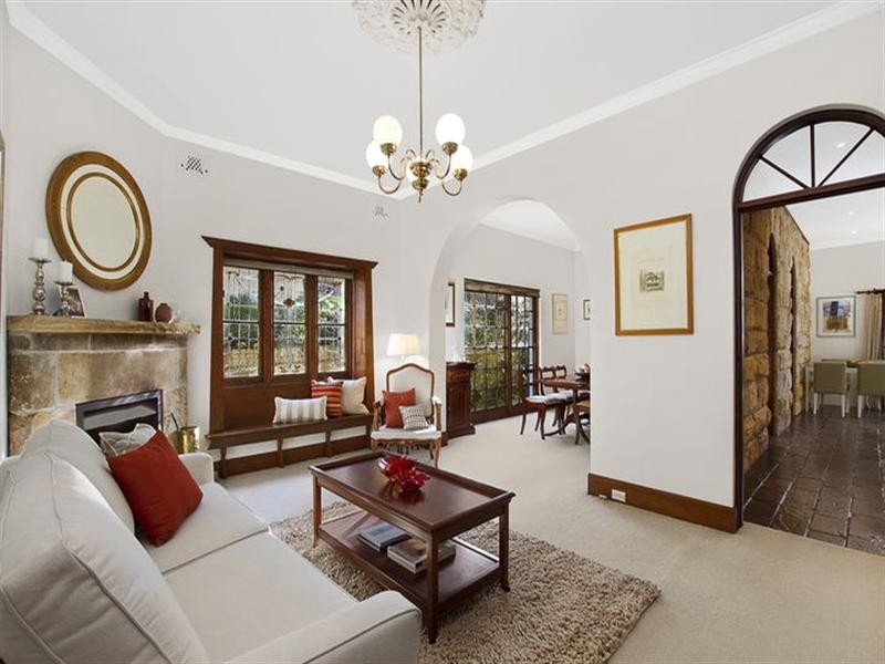 17 McClelland Street, Willoughby NSW 2068