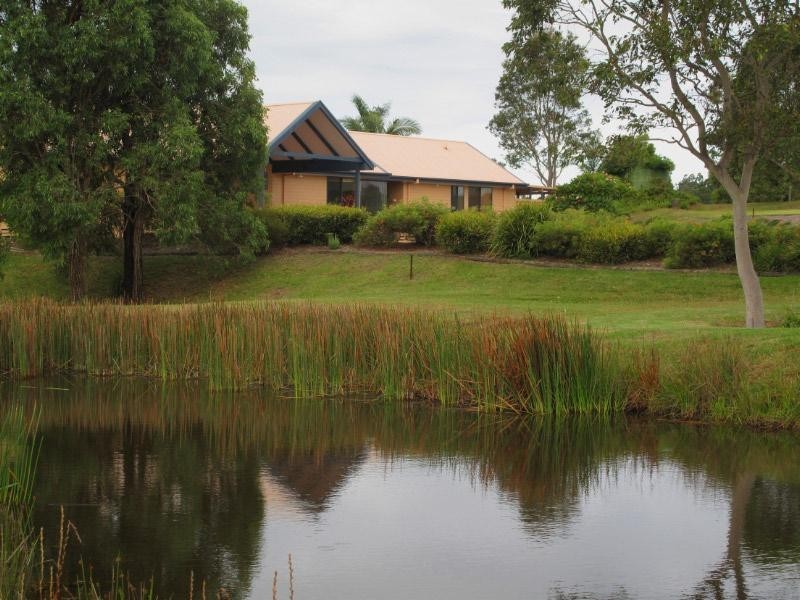 40 Aroona Street, Coomba Park NSW 2428