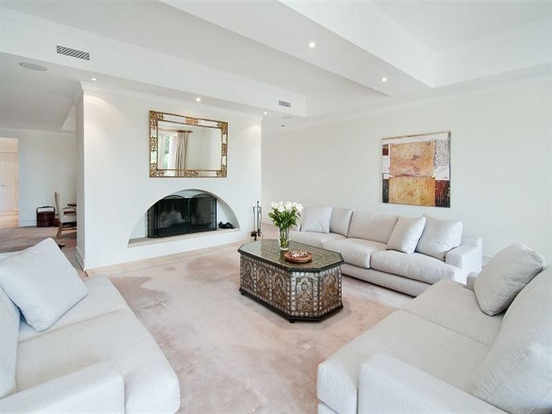 52 Edgecliff Esplanade, Seaforth NSW 2092